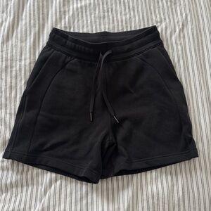 lululemon athletica scuba shorts